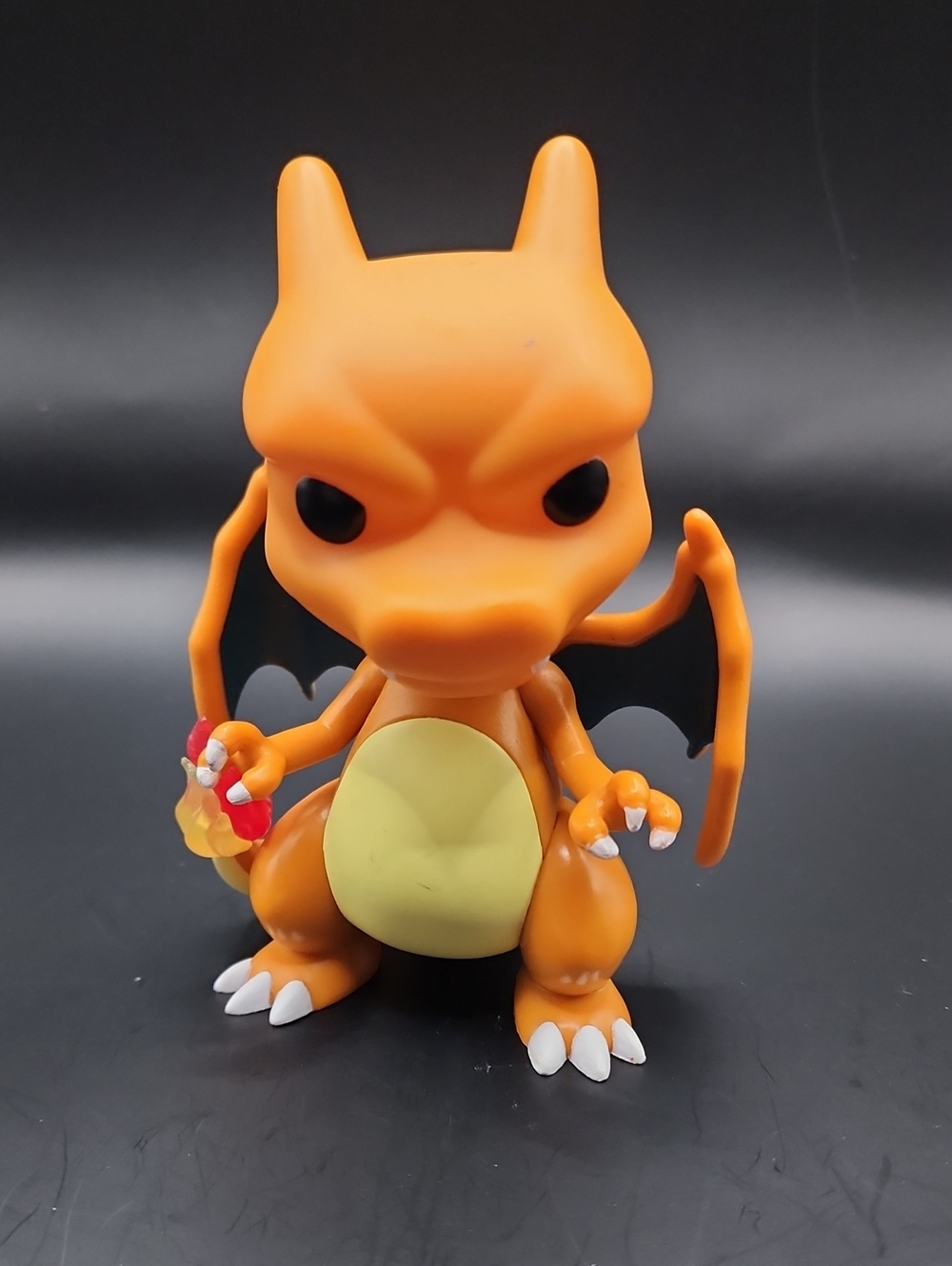 Funko POP! Games: Pokemon - Charizard - Collectable Vinyl Figure